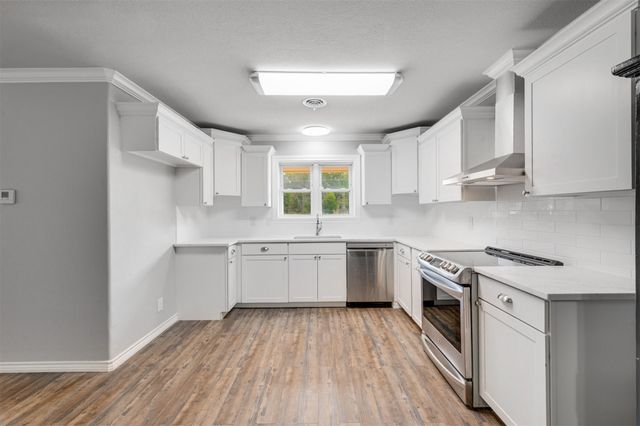 815 Clarksville Road, Bogata, TX 75417