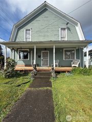 1102 Water Street, Raymond, WA 98577