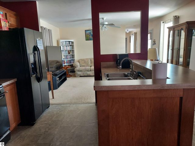 1592 Geraldton Place, Traverse City, MI 49686