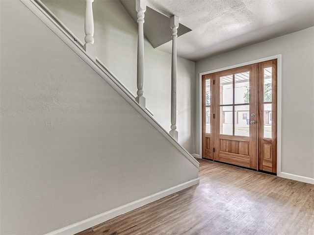 350 W Elder Drive, Mustang, OK 73064