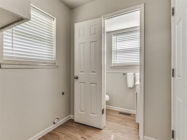 350 W Elder Drive, Mustang, OK 73064