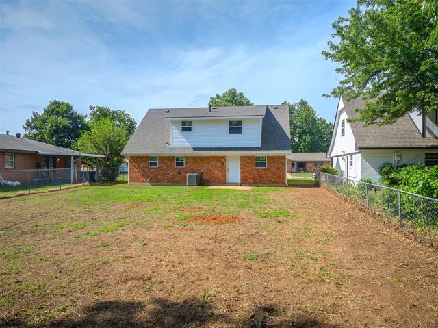 350 W Elder Drive, Mustang, OK 73064