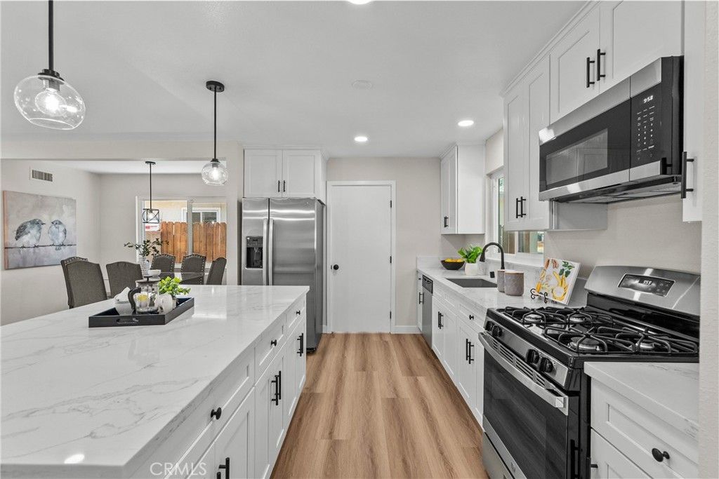Image 10 of property listing at 44938 Lorimer, Lancaster, CA 93534