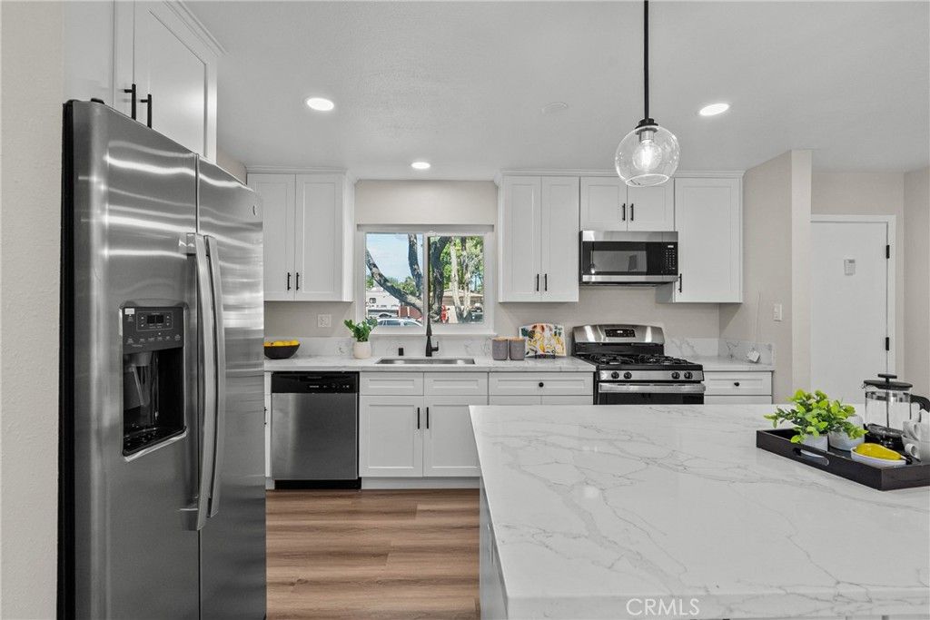 Image 11 of property listing at 44938 Lorimer, Lancaster, CA 93534