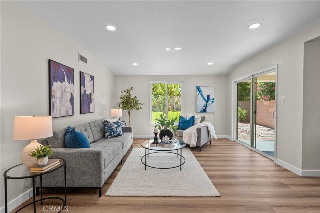 Image 15 of property listing at 44938 Lorimer, Lancaster, CA 93534