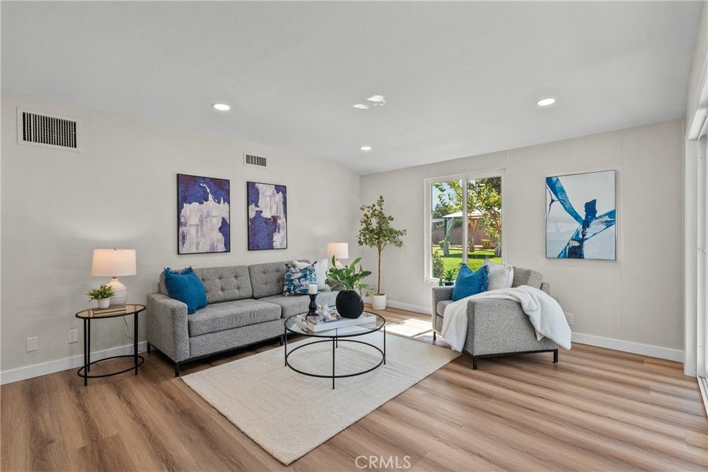 Image 16 of property listing at 44938 Lorimer, Lancaster, CA 93534