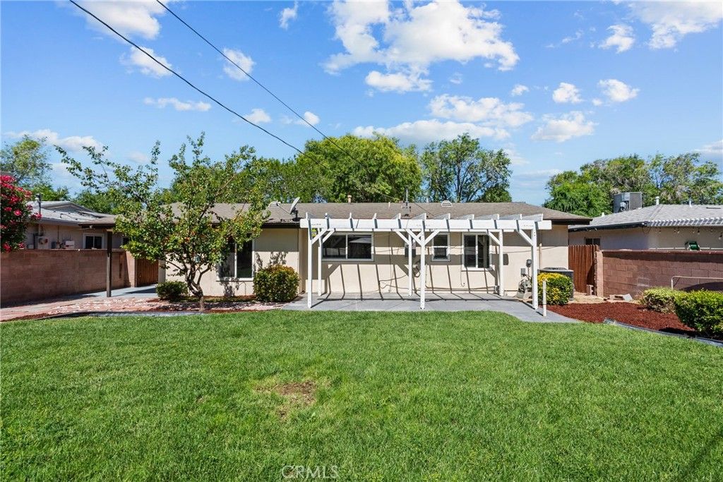 Image 43 of property listing at 44938 Lorimer, Lancaster, CA 93534