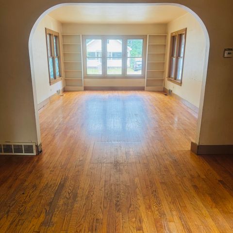 1730 Elwood Street, Muskegon, MI 49442