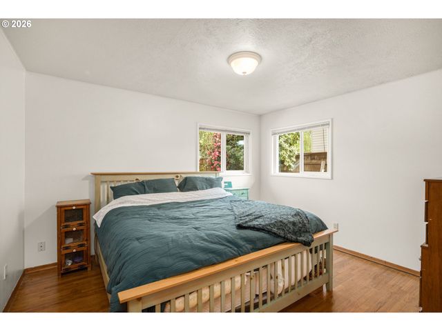 2126 Se 45TH Ave, Hillsboro, OR 97123