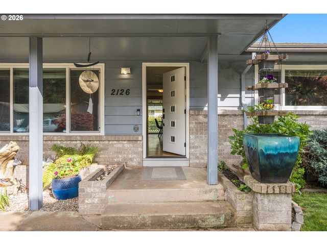 2126 Se 45TH Ave, Hillsboro, OR 97123