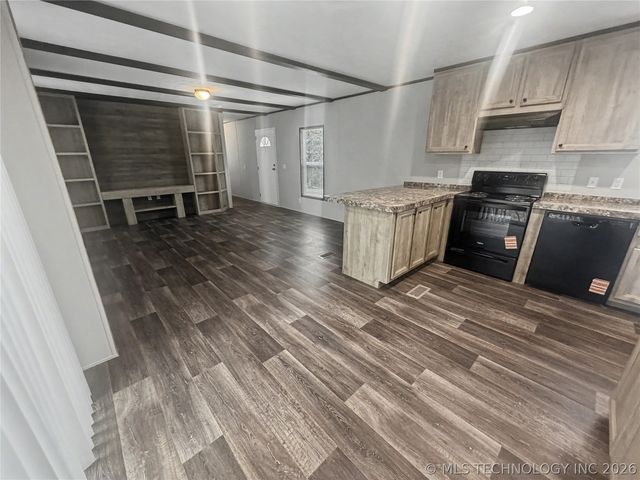 15165 W Phillips Drive, Park Hill, OK 74451