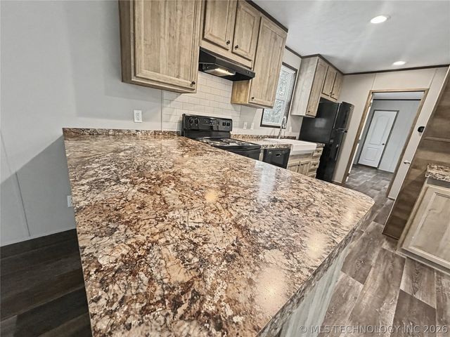 15165 W Phillips Drive, Park Hill, OK 74451