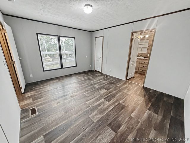 15165 W Phillips Drive, Park Hill, OK 74451