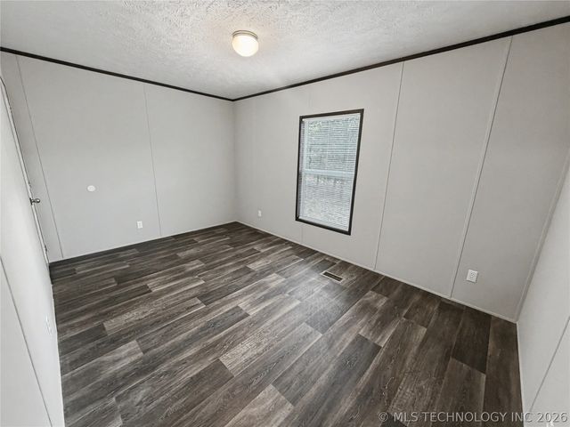 15165 W Phillips Drive, Park Hill, OK 74451
