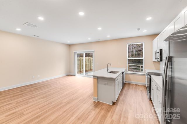 645 Brookwood Street B, Mooresville, NC 28115