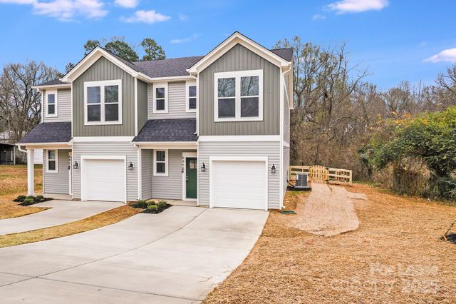 645 Brookwood Street B, Mooresville, NC 28115