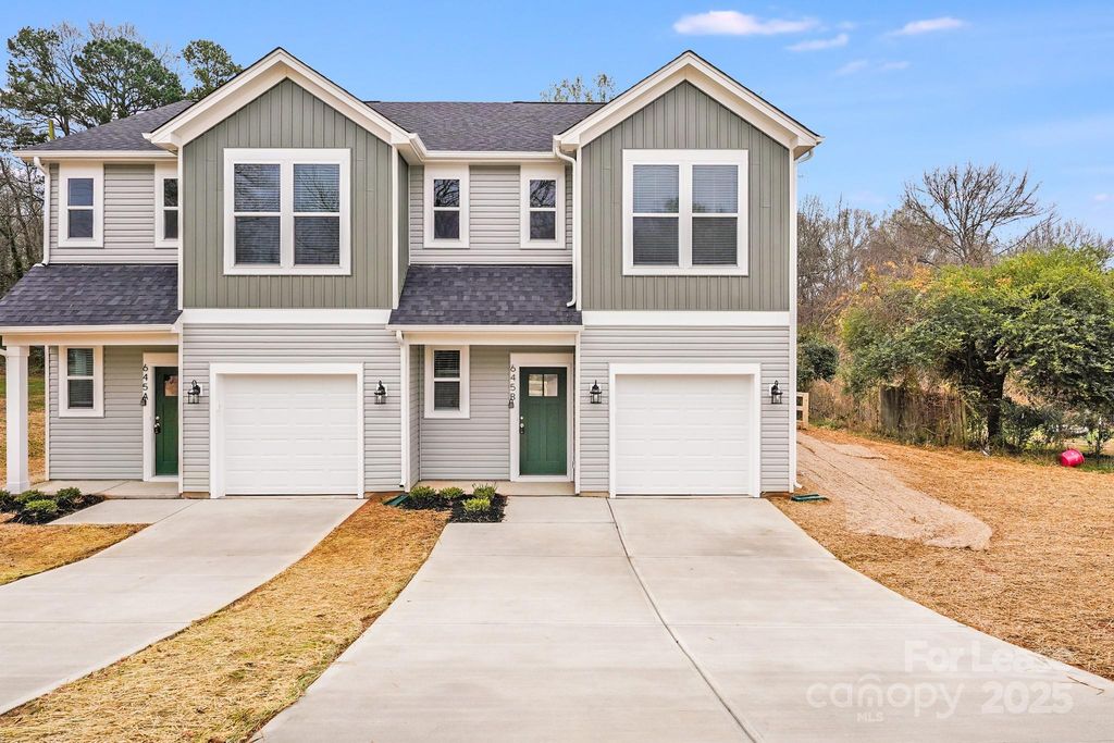 645 Brookwood Street B, Mooresville, NC 28115