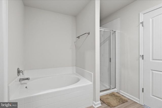129 PADDINGTON ST, Falling Waters, WV 25419