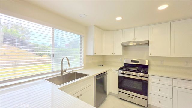 540 Citadel Drive, Walnut, CA 91789