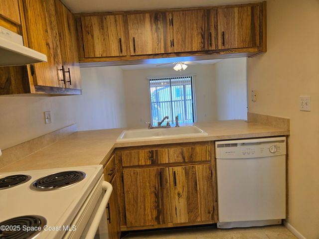 505 Landings Way 10, Merritt Island, FL 32952
