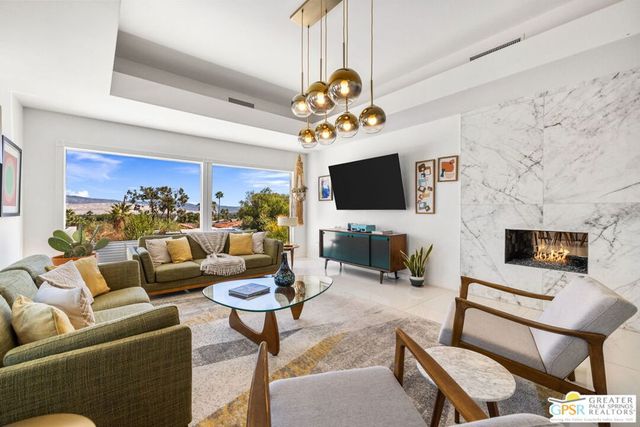 775 W Racquet Club Road, Palm Springs, CA 92262