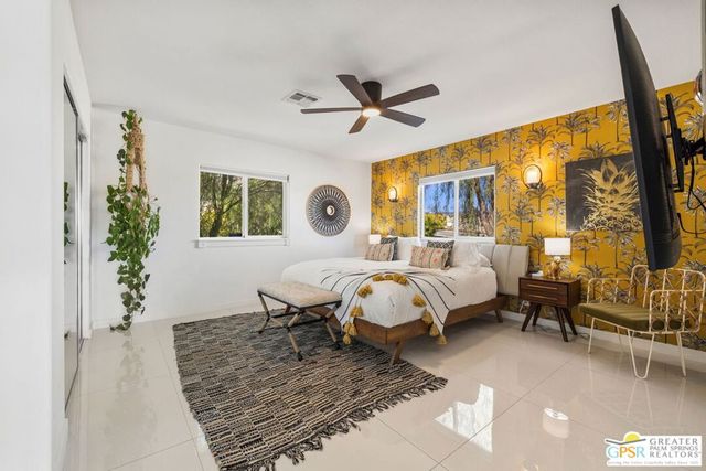 775 W Racquet Club Road, Palm Springs, CA 92262