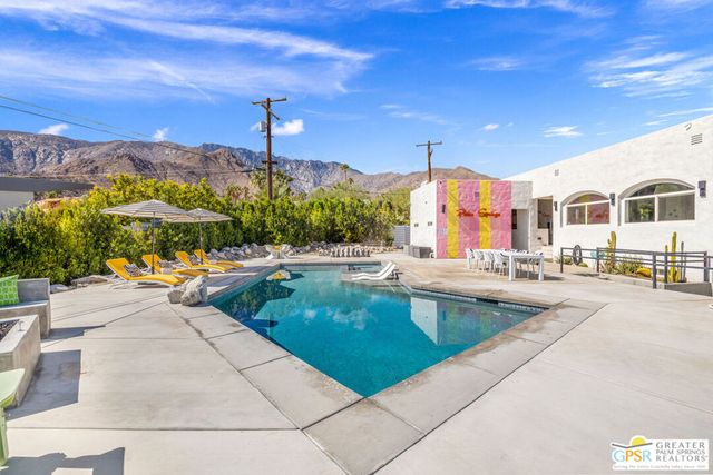 775 W Racquet Club Road, Palm Springs, CA 92262