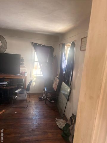 14035 Kentfield Street, Detroit, MI 48223