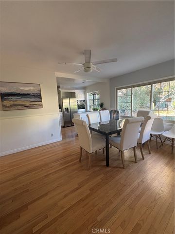 20955 De Mina, Woodland Hills, CA 91364