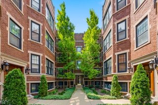632 Sheridan Square 1, Evanston, IL 60202