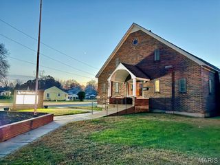 501 N Catalpa, Dexter, MO 63841