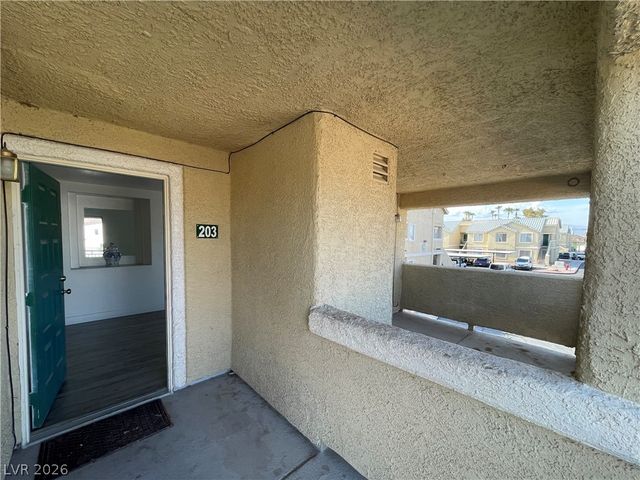 1521 Linnbaker Lane 203, Las Vegas, NV 89110