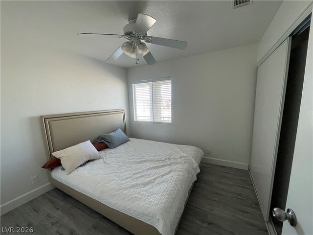 1521 Linnbaker Lane 203, Las Vegas, NV 89110