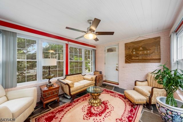664 Duquesne Ter, Union Twp., NJ 07083