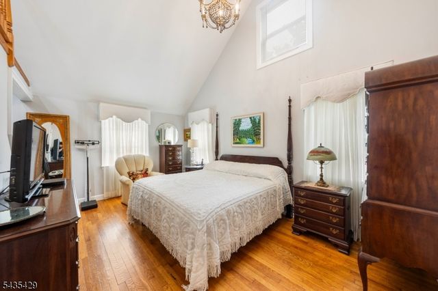664 Duquesne Ter, Union Twp., NJ 07083