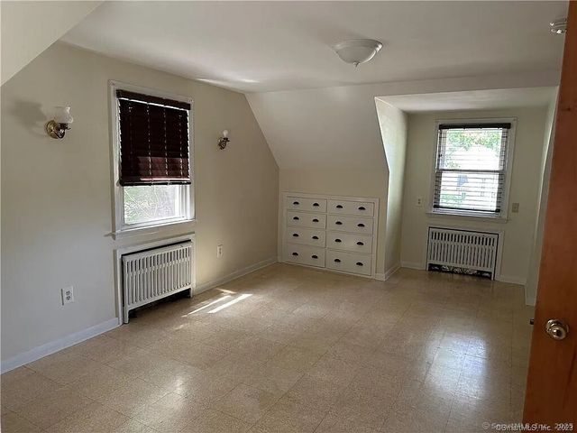 28 North Avenue, North Haven, CT 06473
