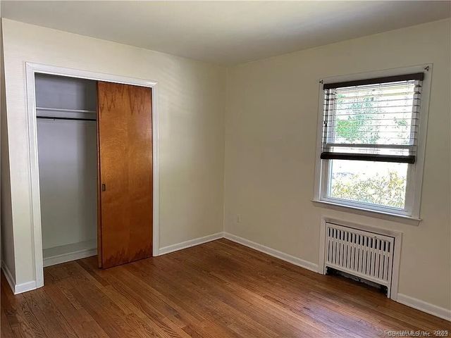 28 North Avenue, North Haven, CT 06473