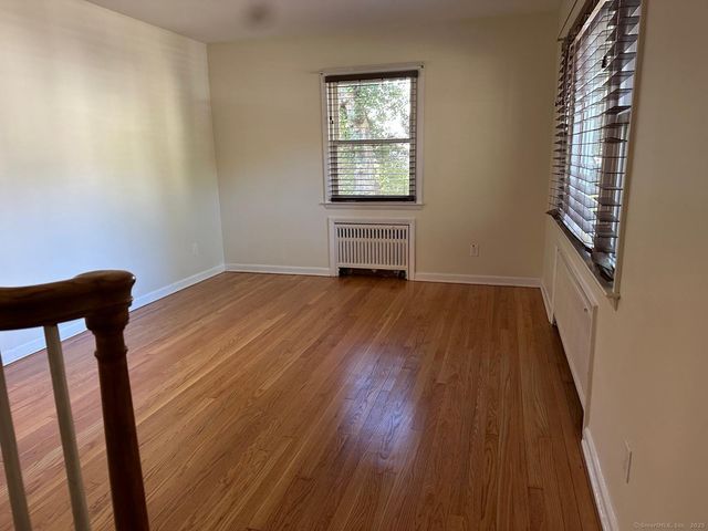 28 North Avenue, North Haven, CT 06473