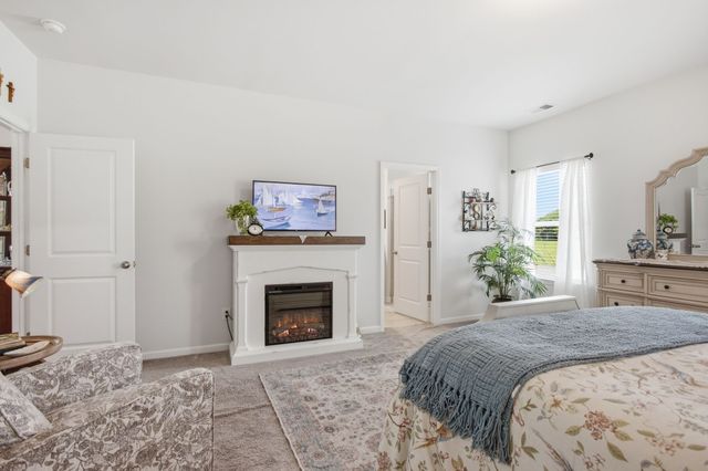 2911 Foley Rd, Columbia, TN 38401