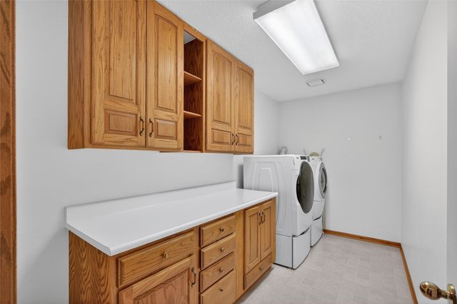 724 50th Street, Des Moines, IA 50312