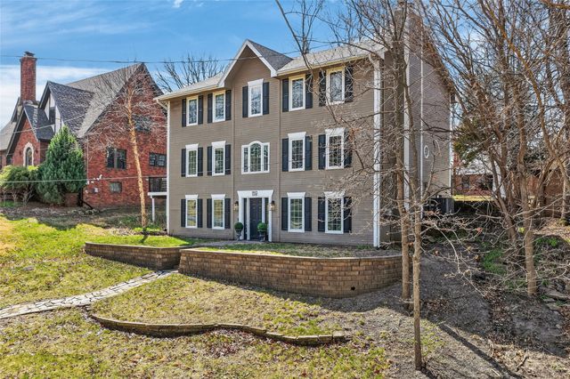 724 50th Street, Des Moines, IA 50312