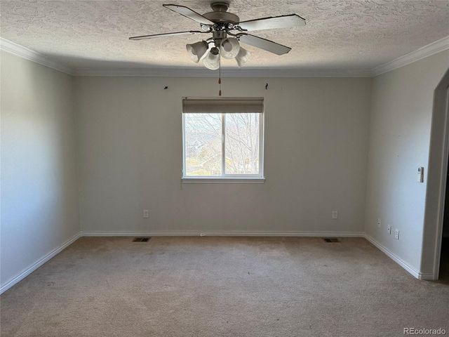 617 62nd Ave, Greeley, CO 80634