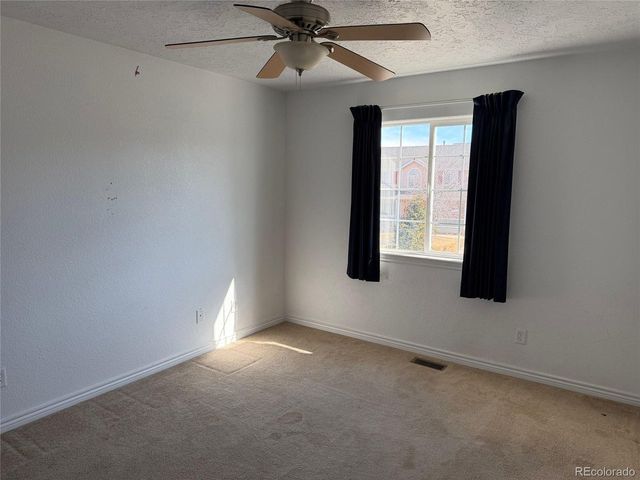 617 62nd Ave, Greeley, CO 80634