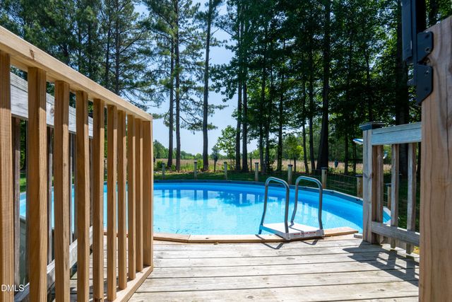 2714 White Smith Road, Siler City, NC 27344