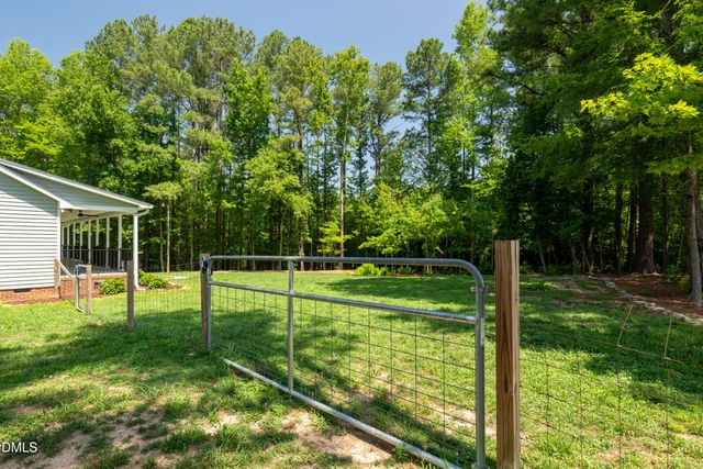 2714 White Smith Road, Siler City, NC 27344