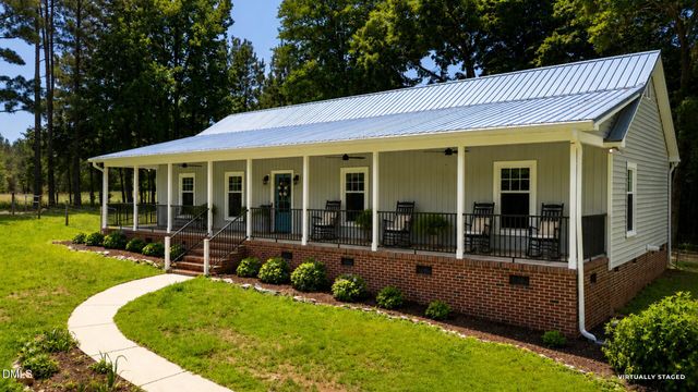 2714 White Smith Road, Siler City, NC 27344