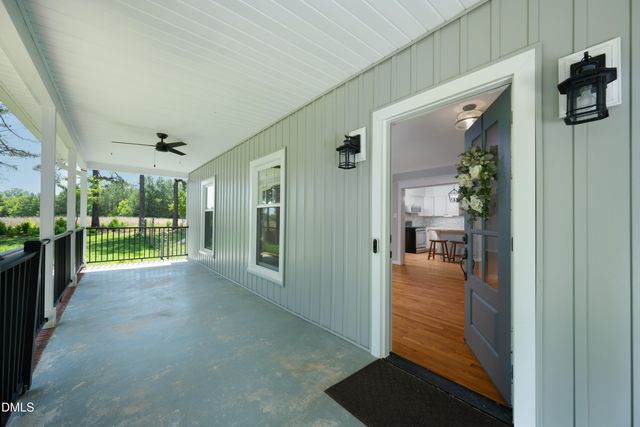 2714 White Smith Road, Siler City, NC 27344