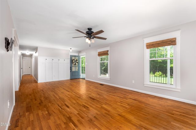 2714 White Smith Road, Siler City, NC 27344