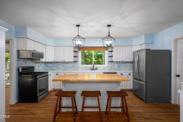 2714 White Smith Road, Siler City, NC 27344
