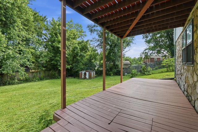 4824 Blue Springs Dr, Nashville, TN 37211